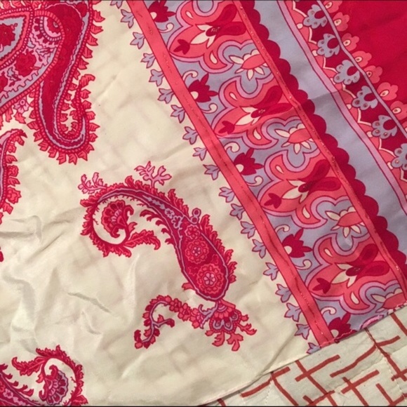 SOLD 90s Satin Paisley Scarf - Picture 5 of 5